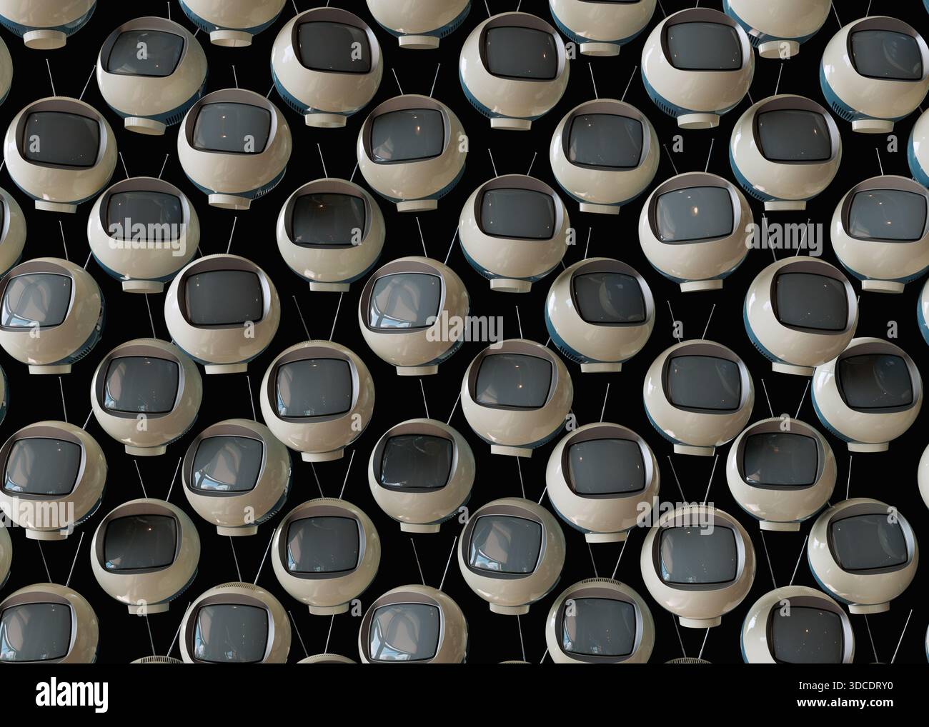 3D-Rendering einer zufälligen Reihe von kugelförmigen Vintage-Fernsehern aus den 1970er Jahren mit leeren Bildschirmen, isoliert auf einem sauberen Hintergrund. Ideal für Retro-DE Stockfoto