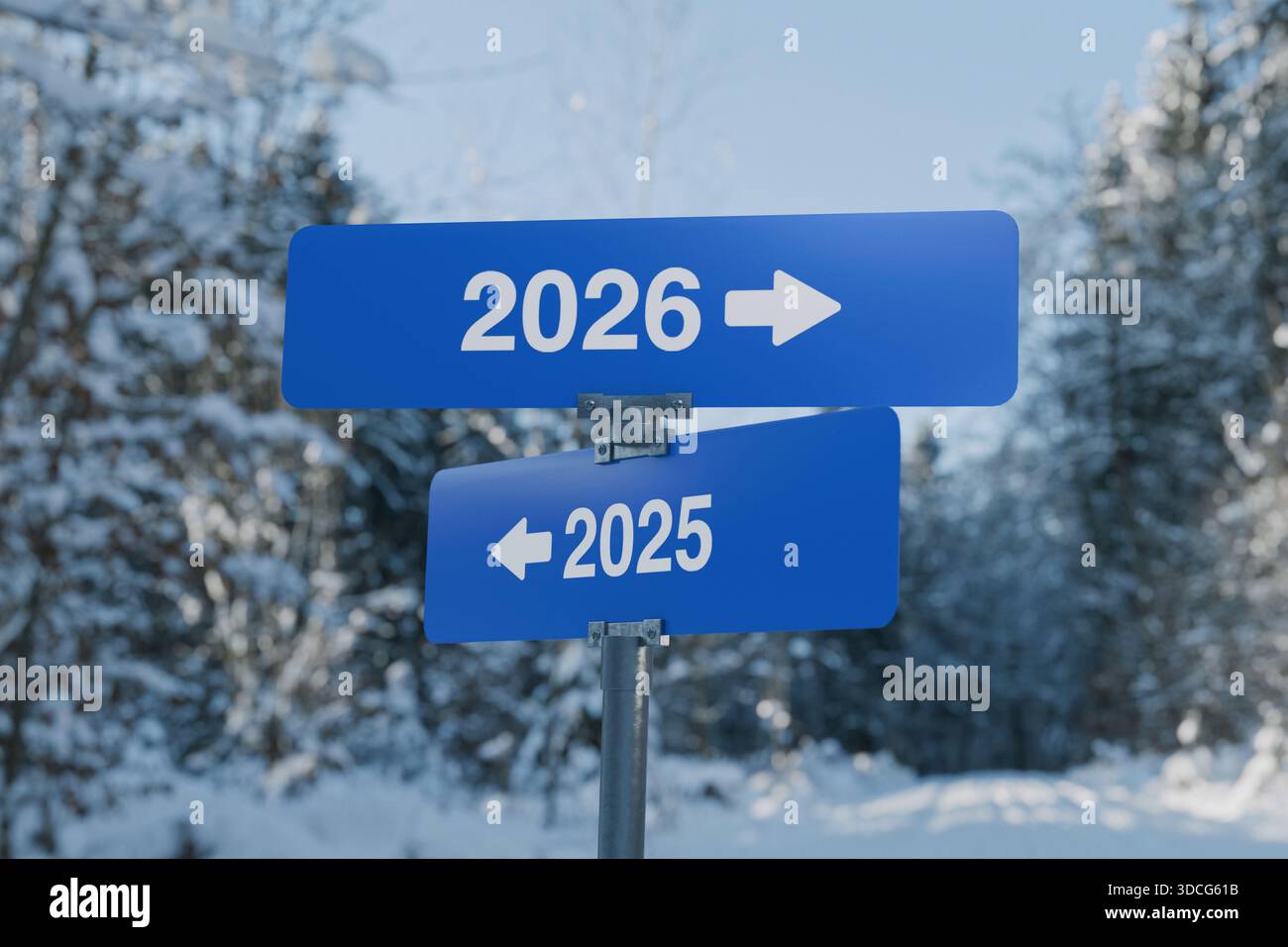 Blaue Straßenschilder mit den Baureihen 2025 und 2026 mit Pfeilen in entgegengesetzter Richtung, die Wahlmöglichkeiten, Zeit, Neuanfänge und den Vorwärtsgang in die Zukunft symbolisieren Stockfoto