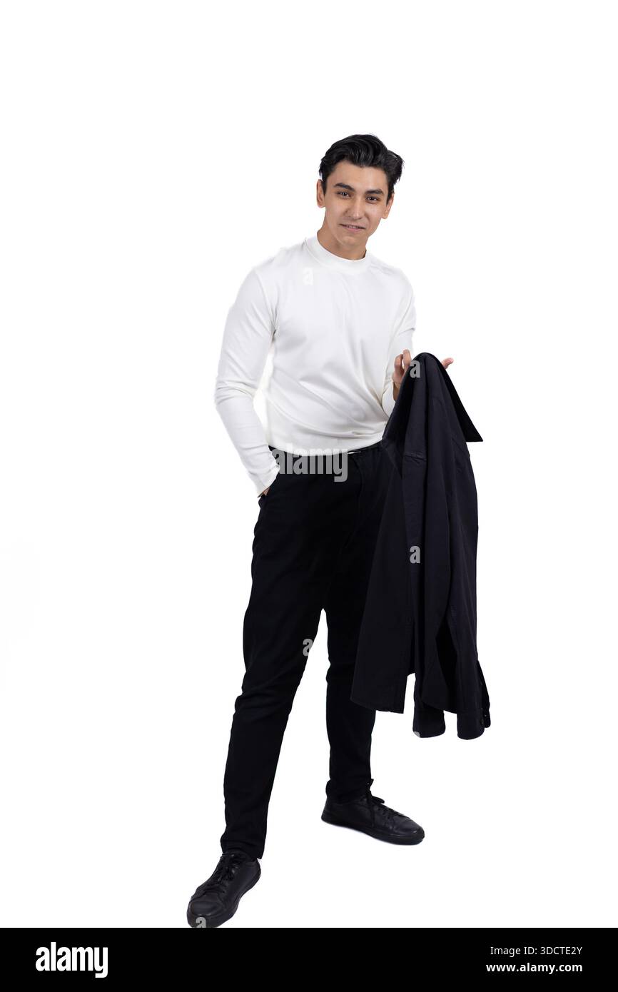 Mann in weißem Hemd, der die Jacke über der Schulter hält Stockfoto