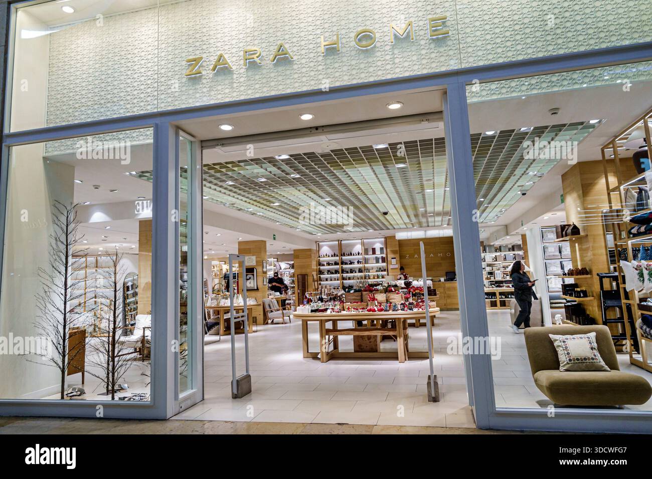 Puebla Mexico, Angelopolis Lifestyle Center Centro Comercial, Einkaufszentrum, Zara Home Store, Außeneingang, Wohnkultur Einzelhändler, Markenzeichen, Glastüren Stockfoto