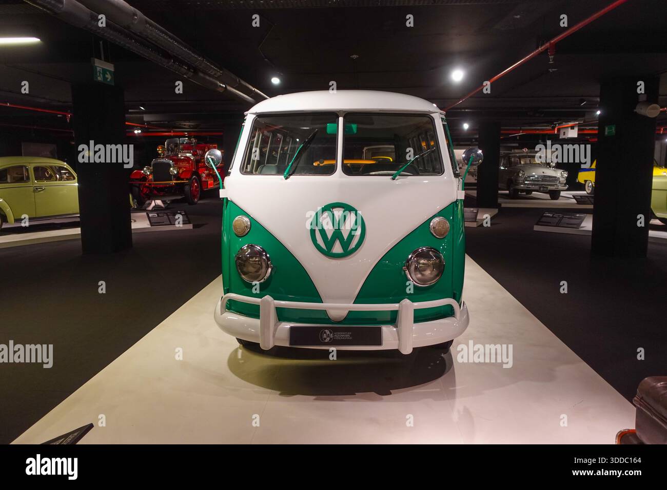 VW T1 Buli Bus in Baku, Aserbaidschan Stockfoto