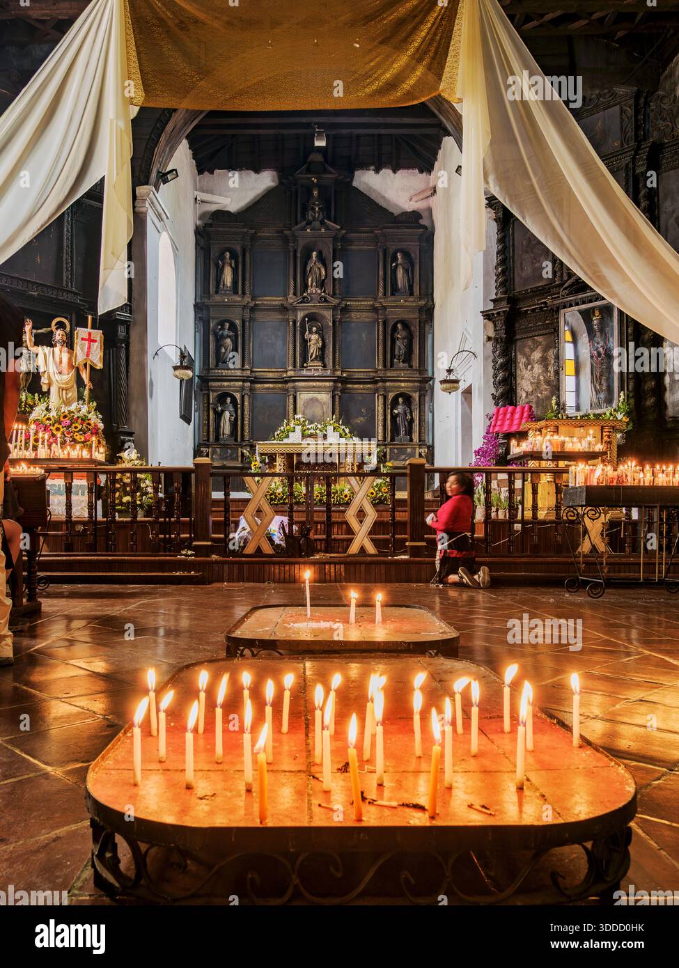 Santo Tomas Kirche, Innenraum, Chichicastenango, El Quiche Abteilung, Guatemala Stockfoto