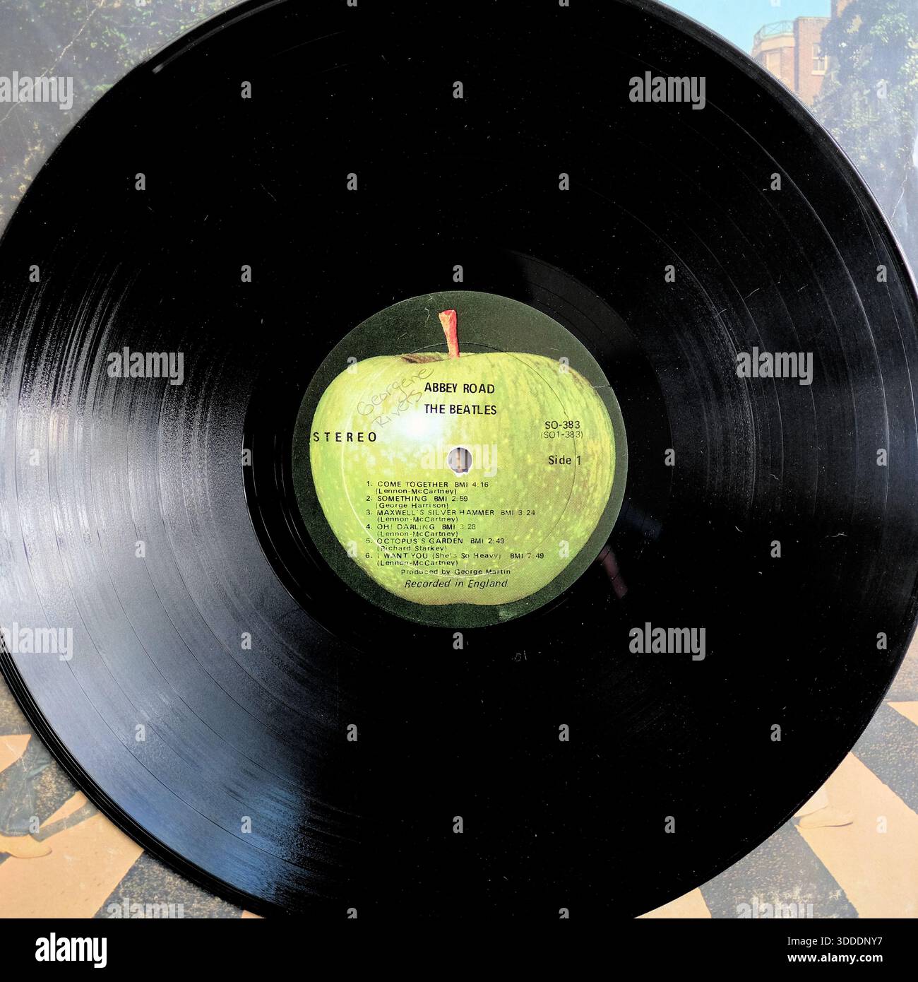 Seite 1 des Abbey Road Vinyl-Albums, des elften Studioalbums der Beatles, das am 26. September 1969 bei Apple Records veröffentlicht wurde. Stockfoto