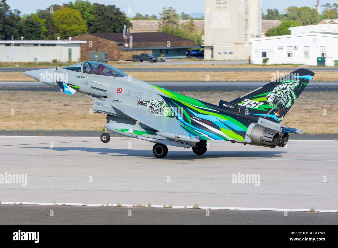 Eurofighter-Taifun der XII-Gruppe der italienischen Luftwaffe bei den NATO-Tiger-Meet-Übungen in Beja. Stockfoto