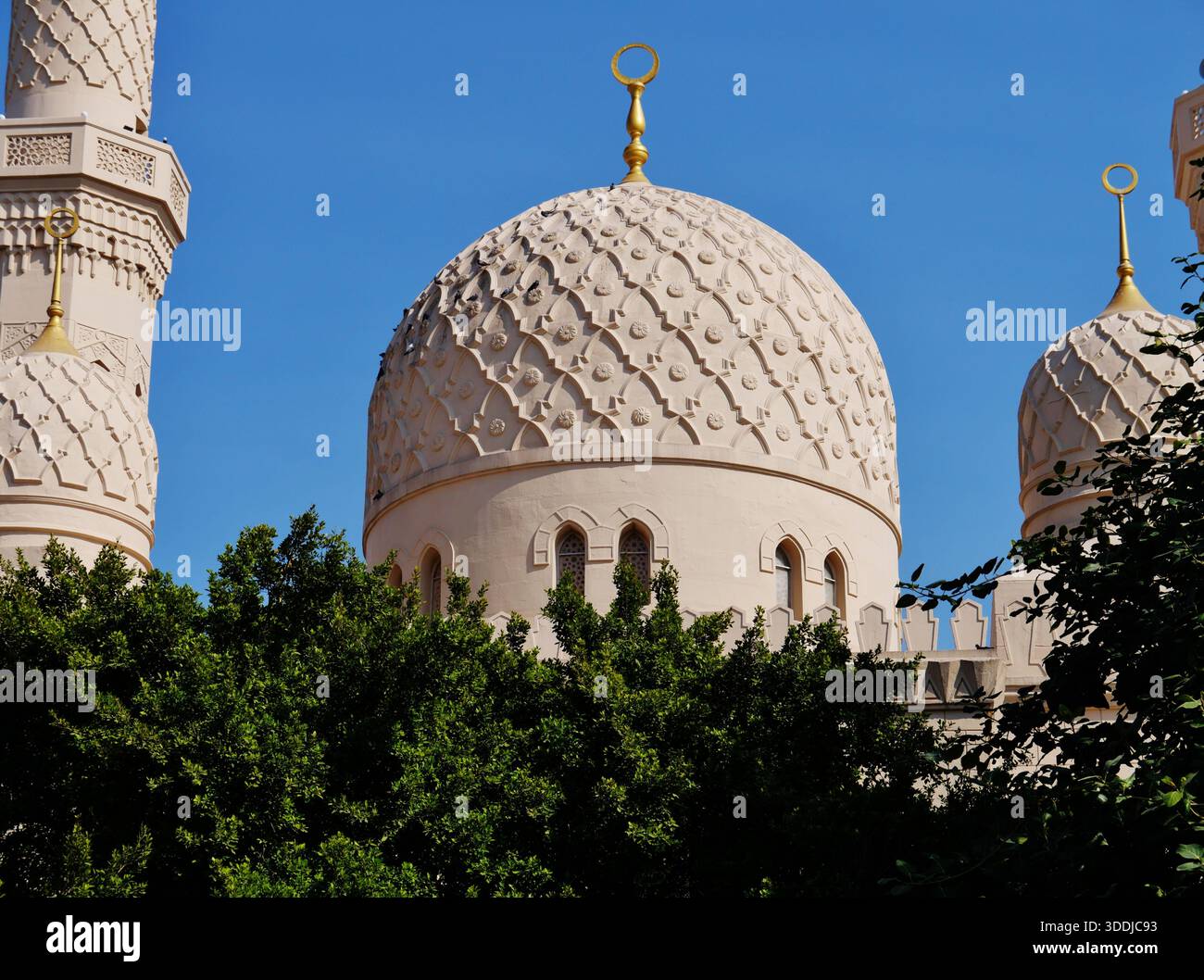 Kuppel der Jumairah Grand Moschee, Dubai, Dubai Emirate, Vereinigte Arabische Emirate Stockfoto