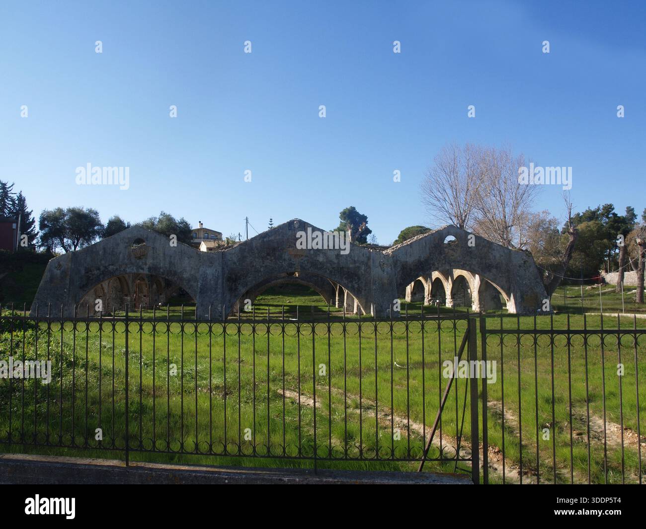 Venezianische Werft in Gouvia, Korfu, Griechenland, wo serbische Soldaten 1916, während des Ersten Weltkriegs, an Bord gingen Stockfoto