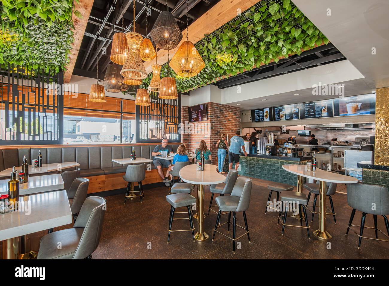 Kansas, 6. JUL 2025 - Innenansicht des Restaurants Meddys Stockfoto