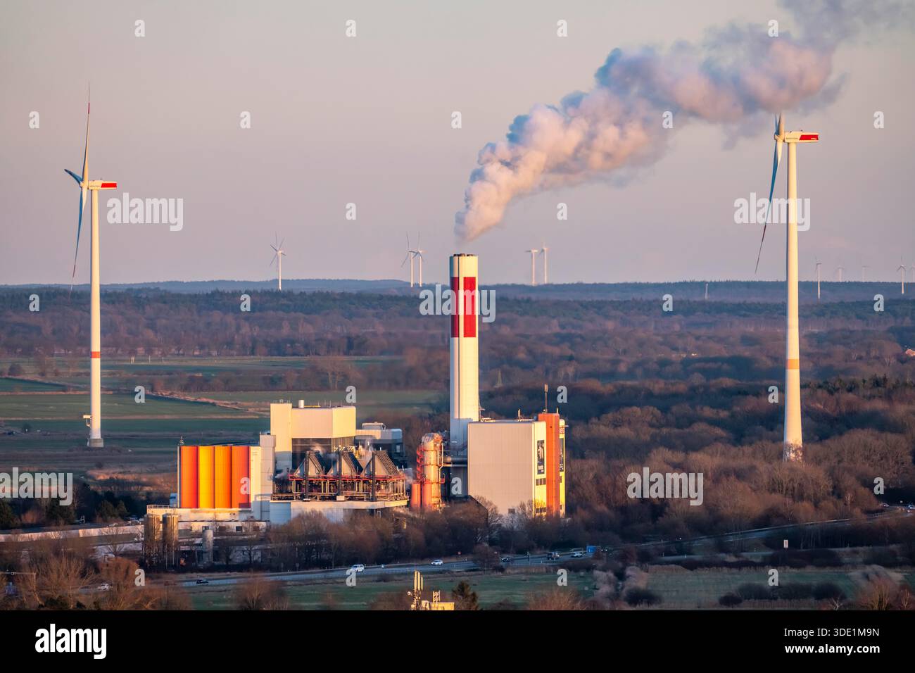 Müllverbrennungsanlage Bremerhaven, Müllverbrennungsanlage zur Erzeugung von Strom und Fernwärme, Abfallentsorgungsunternehmen Bremerhaven, Stockfoto