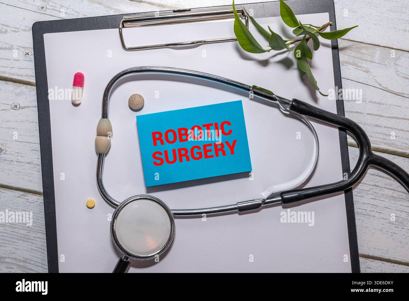 Roboterchirurgie Texttitel Bedeutung des medizinischen Begriffs Hintergrund Stockfoto