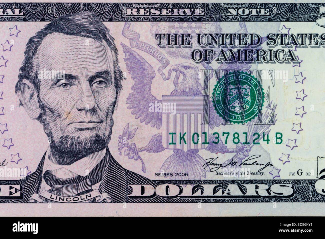 Fünf-Dollar-Schein mit abraham lincoln, united states Eagle und Währungsdetails Stockfoto