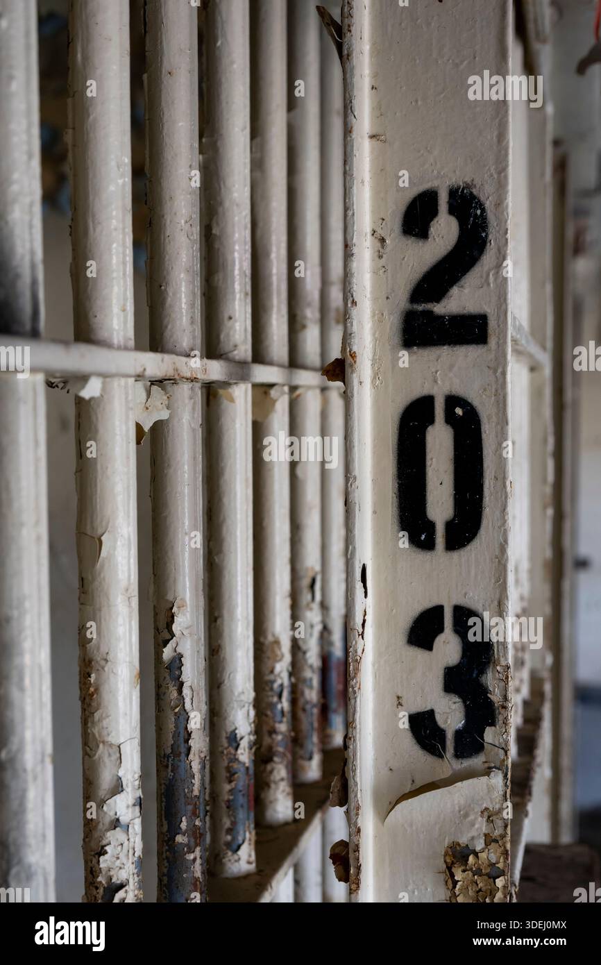 Lansing, Kansas. Die Nummer der Zelle an der Tür des Gefängnisses. Stockfoto