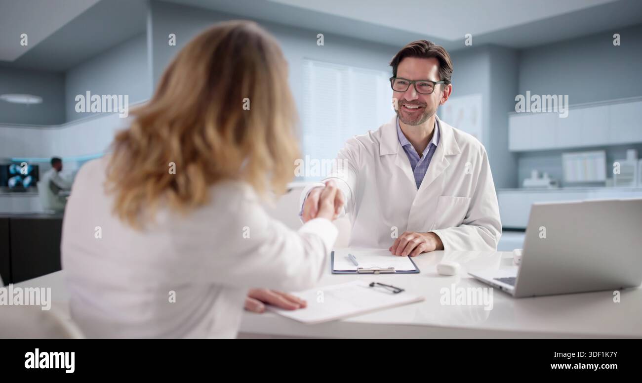 Healthcare Recruitment Company Interviewt Kandidaten Für Medizinische Und Pflegerische Positionen Stockfoto
