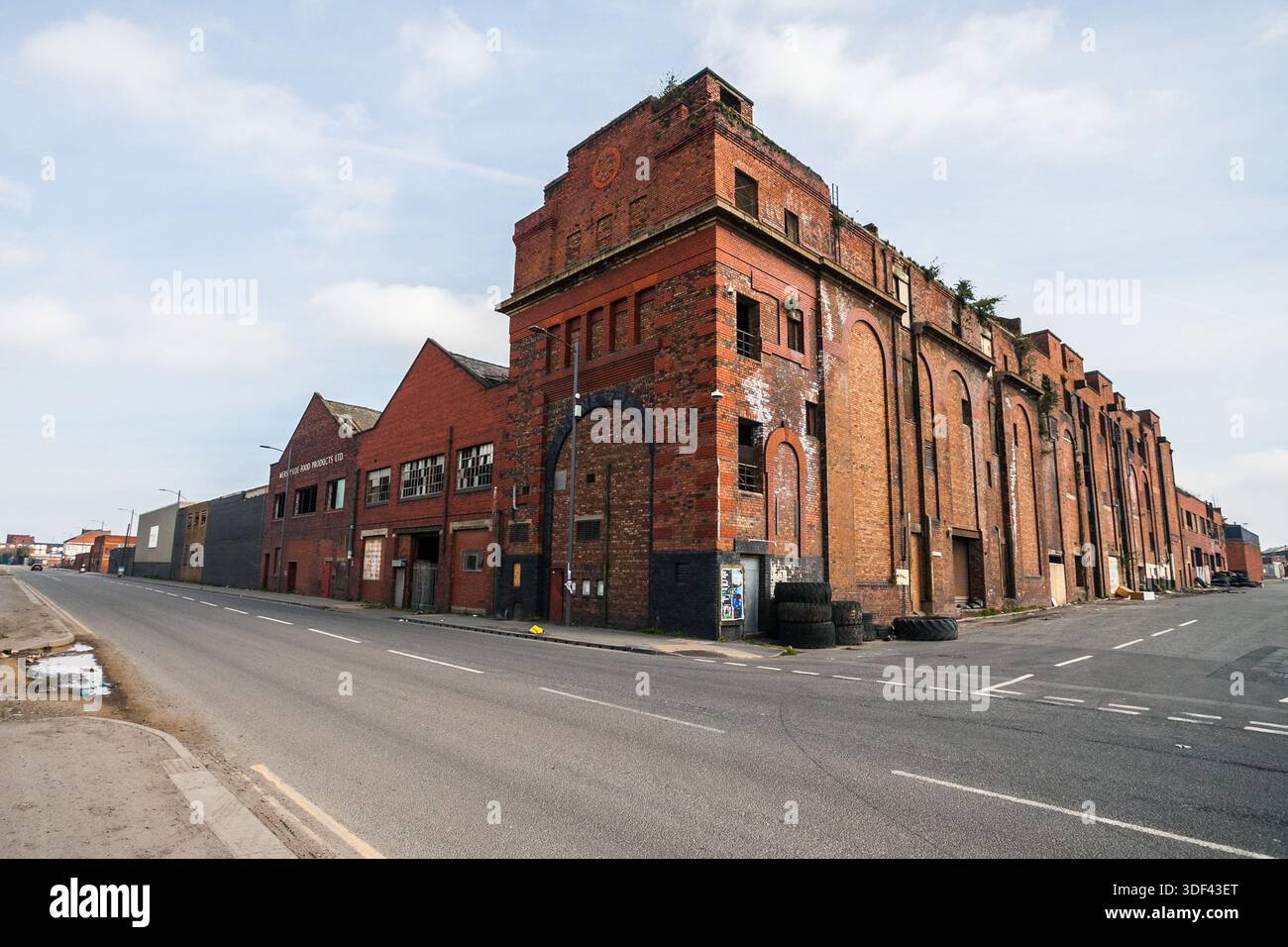 Verfallene Fabrik Stockfoto