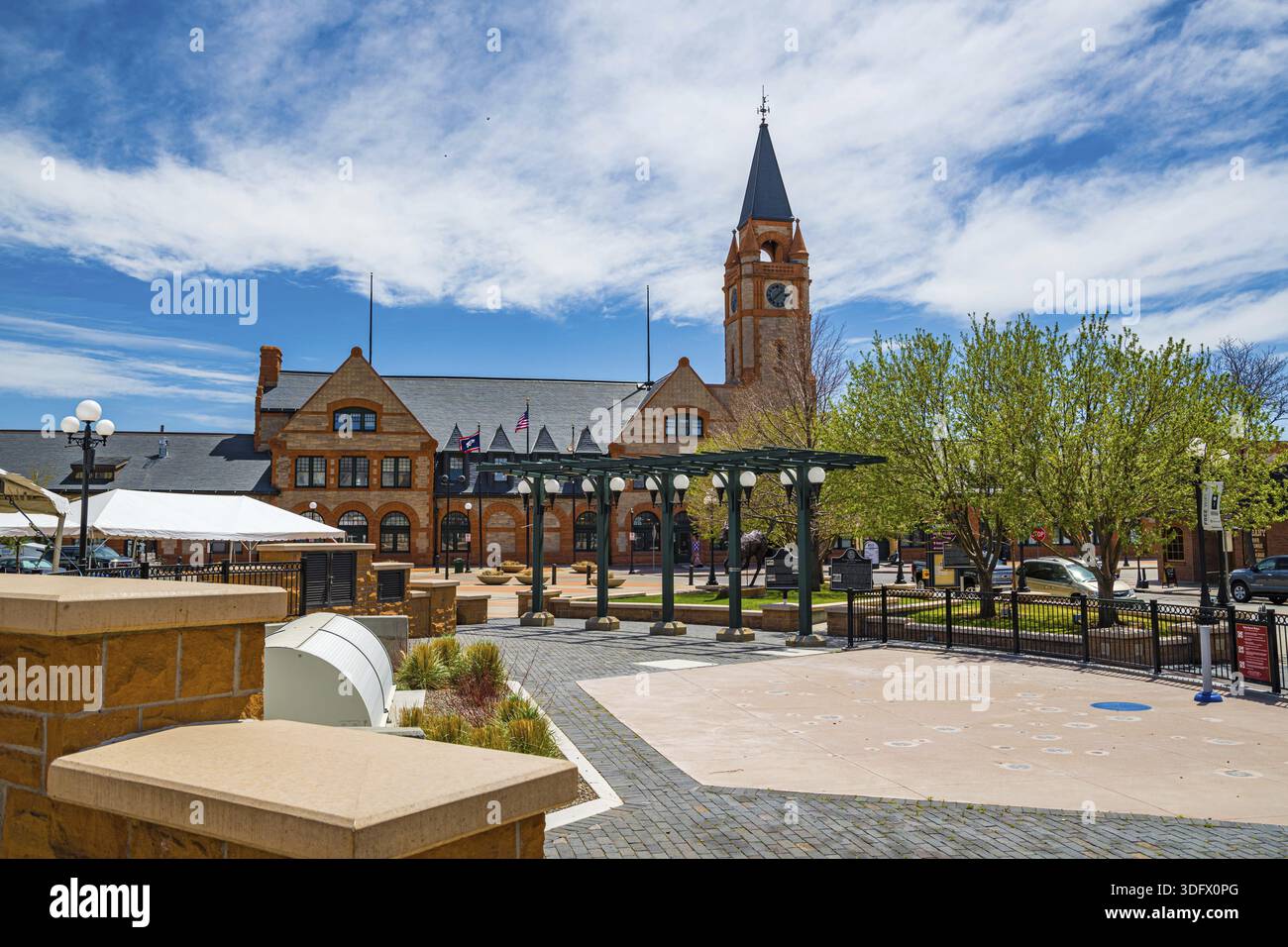 Wyoming, WY, USA - 10. Mai 2022: The Cheyenne Depot Plaza Stockfoto