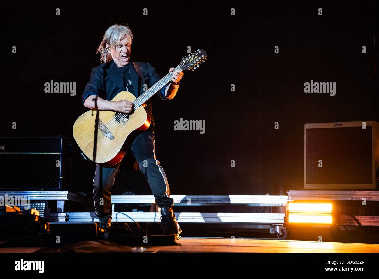 Jean Louis Aubert trat am 23. Juli 2025 beim Paleo Festival Nyon in Nyon auf. Foto: Loona/ABACAPRESS.COM Stockfoto