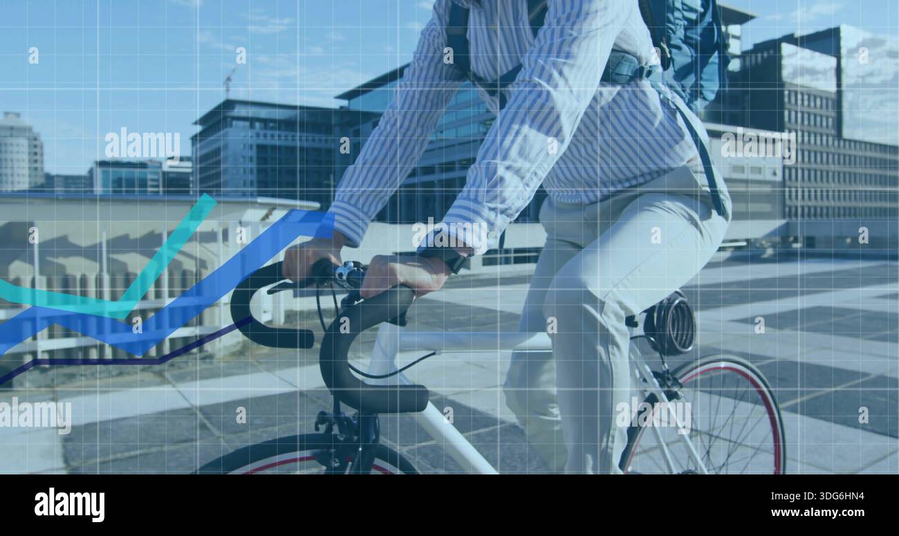 Radfahrer in gestreiftem Hemd, das über Gitter auf dem Dach gebeugt ist, mit weißem Fahrrad und Diagrammüberzug Stockfoto