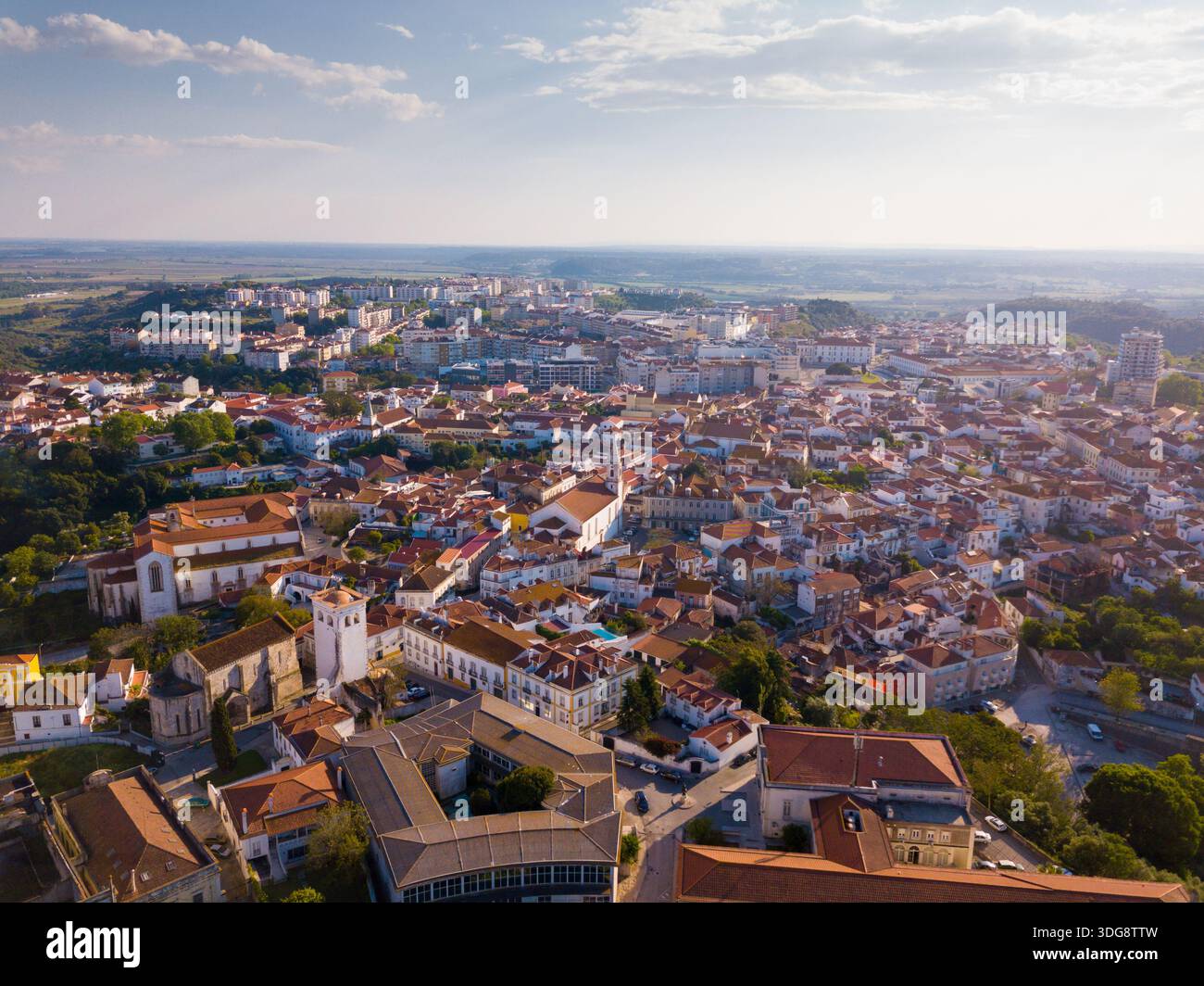 Stadtteil Santarem mit Gebäuden und Landschaft, Portugal Stockfoto