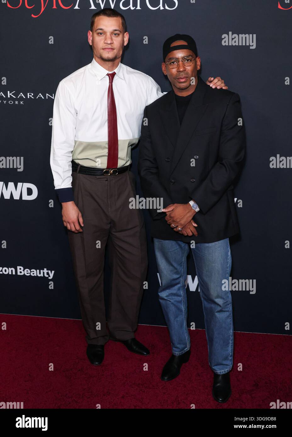 SANTA MONICA, LOS ANGELES, KALIFORNIEN, USA - JANUAR 09: Der US-amerikanische Schauspieler Tyriq Withers und der US-amerikanische Modestylist, Unternehmer und Kreativdirektor Jason Bolden kommen bei den 2026 2. Jährlichen WWD (Women's Wear Daily) Style Awards, Golden Globes, die von Amazon Beauty, Donna Karan New York, Glamsquad, IHG Hotels and Resorts und Moet and Chandon am 9. JANUAR 2026 im Regent Santa Monica Beach in Los Angeles, Kalifornien, Kalifornien, verliehen werden. (Foto: Xavier Collin/Image Press Agency) Stockfoto