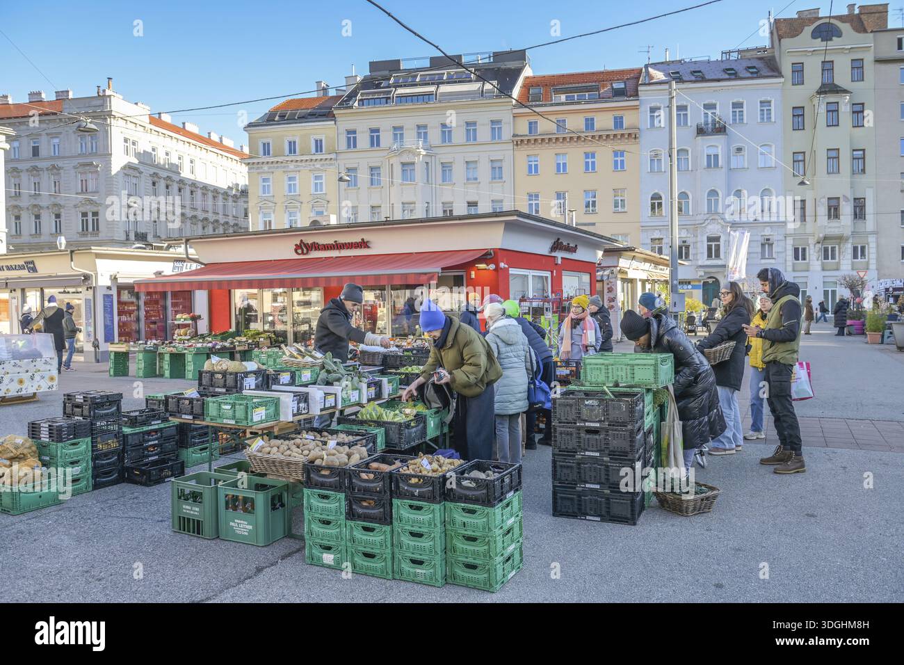 Wochenmarkt, Karmelitermarkt, Wien, Österreich Stockfoto