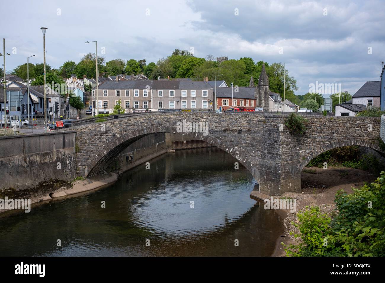 Riverside Walkway in Bridgend Mid Glamorgan, Südwales, Großbritannien Stockfoto