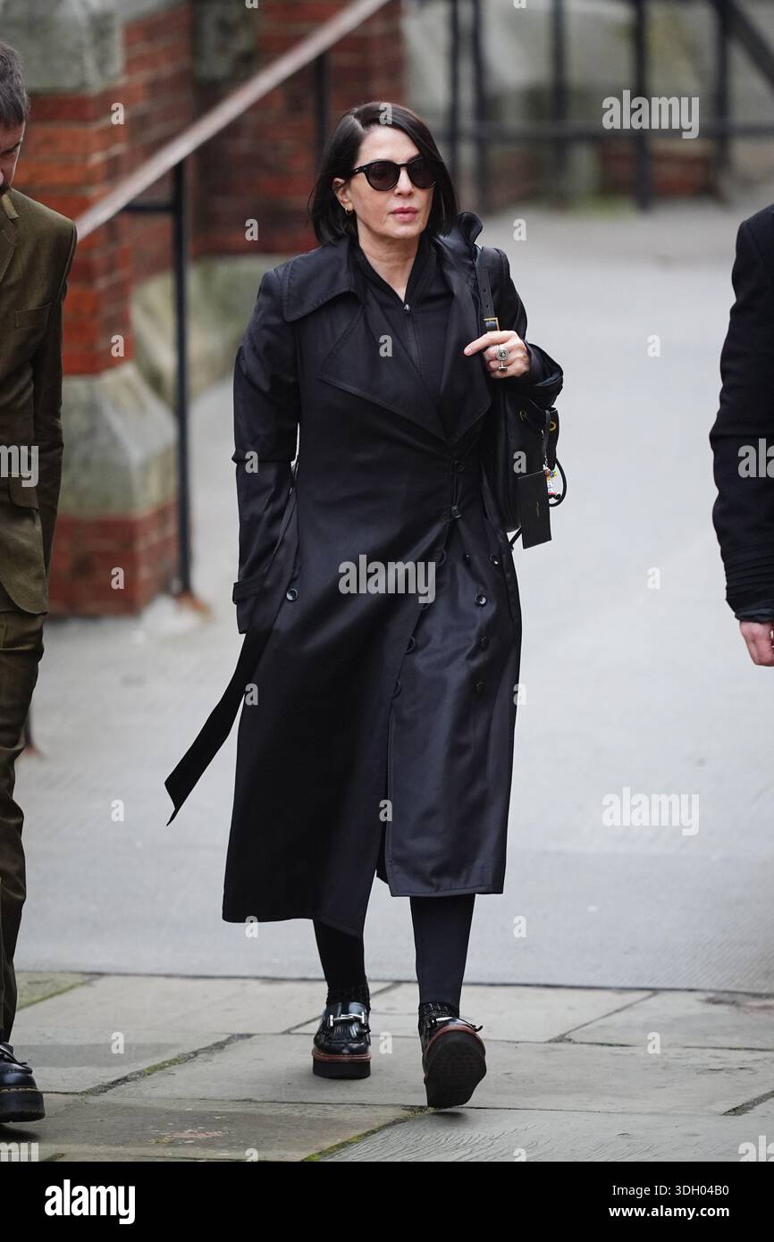 Sadie Frost trifft am Royal Courts of Justice im Zentrum von London ein, weil sieben Personen Vorwürfe wegen rechtswidriger Informationsbeschaffung gegen Associated Newspapers Limited (ANL) erhoben wurden - der Duke of Sussex, Baroness Doreen Lawrence, Sir Elton John, David Furish, Liz Hurley, Sadie Frost und Sir Simon Hughes. Bilddatum: Montag, 19. Januar 2026. Stockfoto