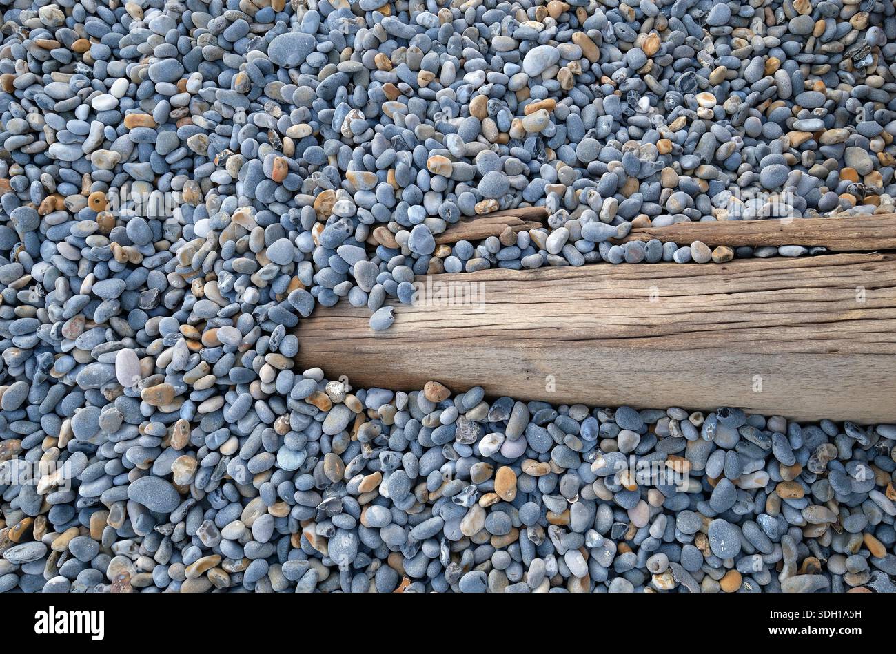 Kieselstrand und Holzgroyne, sheringham, Nord-norfolk, england Stockfoto