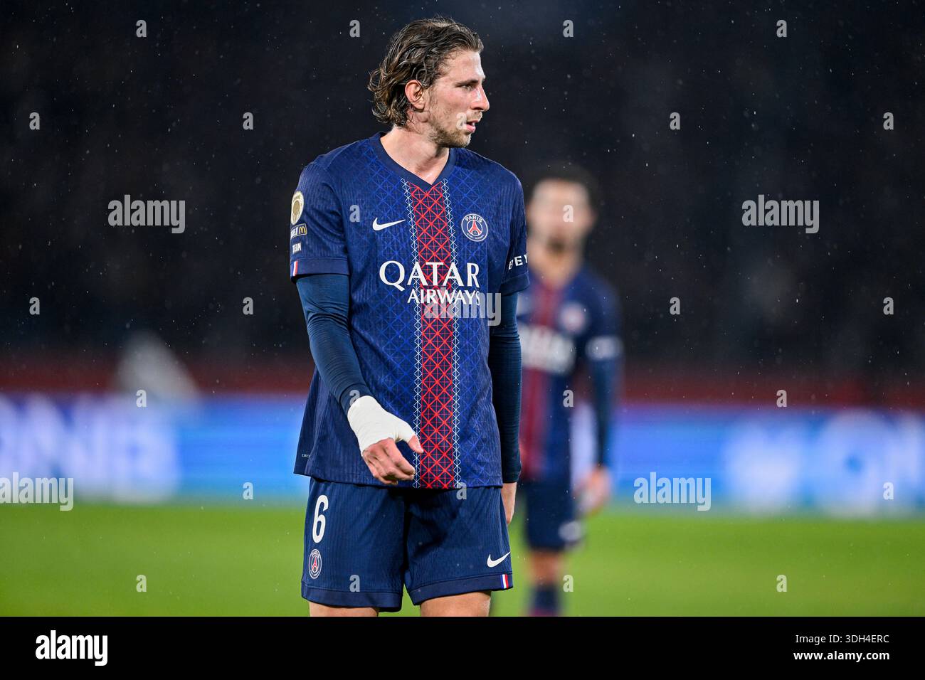 Illia oder Illya Zabarnyi während des Fußballspiels Paris Saint-Germain PSG VS Lille LOSC am 16. Januar 2026 im Parc des Princes Stadion in Paris. Stockfoto