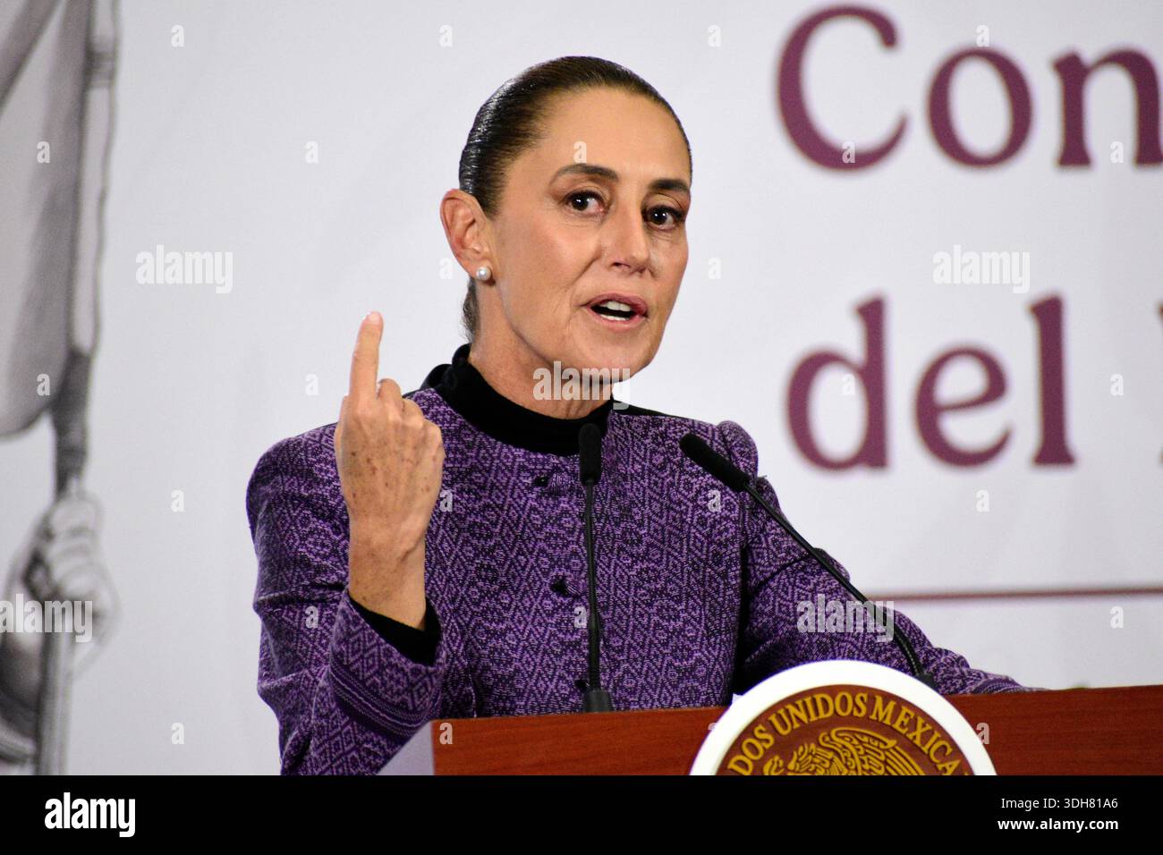 Mexiko-Stadt, Mexiko. Januar 2026. Mexikos Präsidentin Claudia Sheinbaum Pardo spricht während einer Briefing-Konferenz im Nationalpalast über den Masern-Ausbruch und die Impfkampagnen. Am 20. Januar 2026 in Mexiko-Stadt. (Foto: Luis Barron/Eyepix Group) Credit: Eyepix Group/Alamy Live News Stockfoto