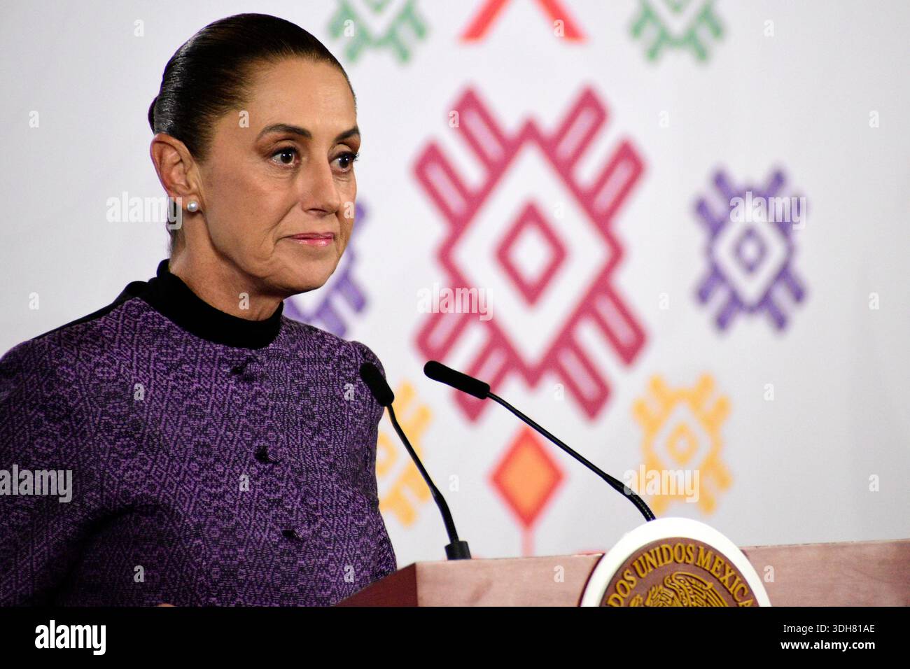 Mexiko-Stadt, Mexiko. Januar 2026. Mexikos Präsidentin Claudia Sheinbaum Pardo spricht während einer Briefing-Konferenz im Nationalpalast über den Masern-Ausbruch und die Impfkampagnen. Am 20. Januar 2026 in Mexiko-Stadt. (Foto: Luis Barron/Eyepix Group) Credit: Eyepix Group/Alamy Live News Stockfoto