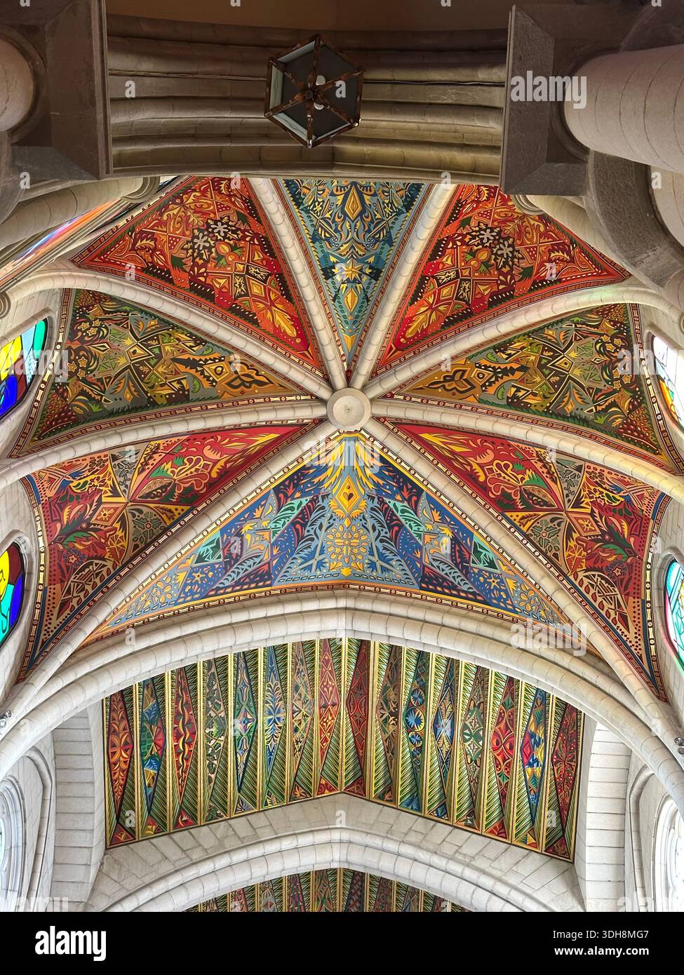 Catedral de la Almudena - Smartphone-aufgenommenes Stockfoto