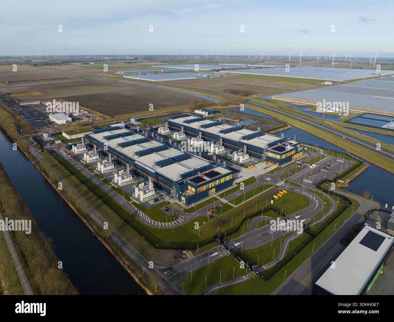 Luftaufnahme des Campus des Rechenzentrums im Mittelmeer der niederlande Stockfoto