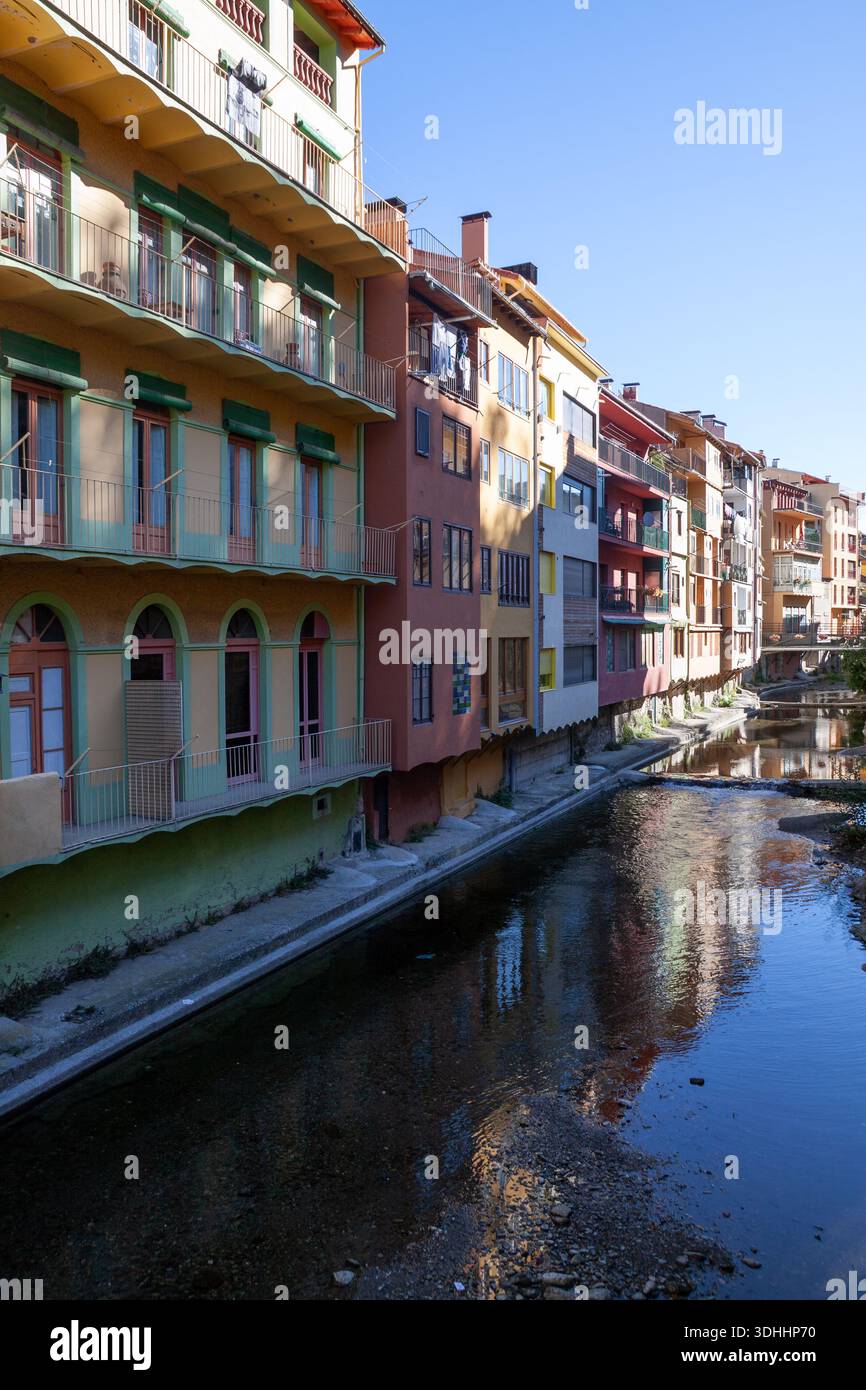 Das Ganze Camprodon Village Stockfoto