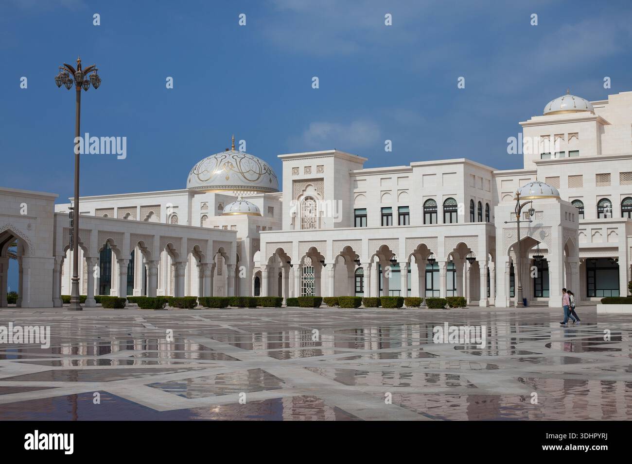 Außenansicht des Qasr Al Watan Präsidentenpalastes in Abu Dhabi Stockfoto