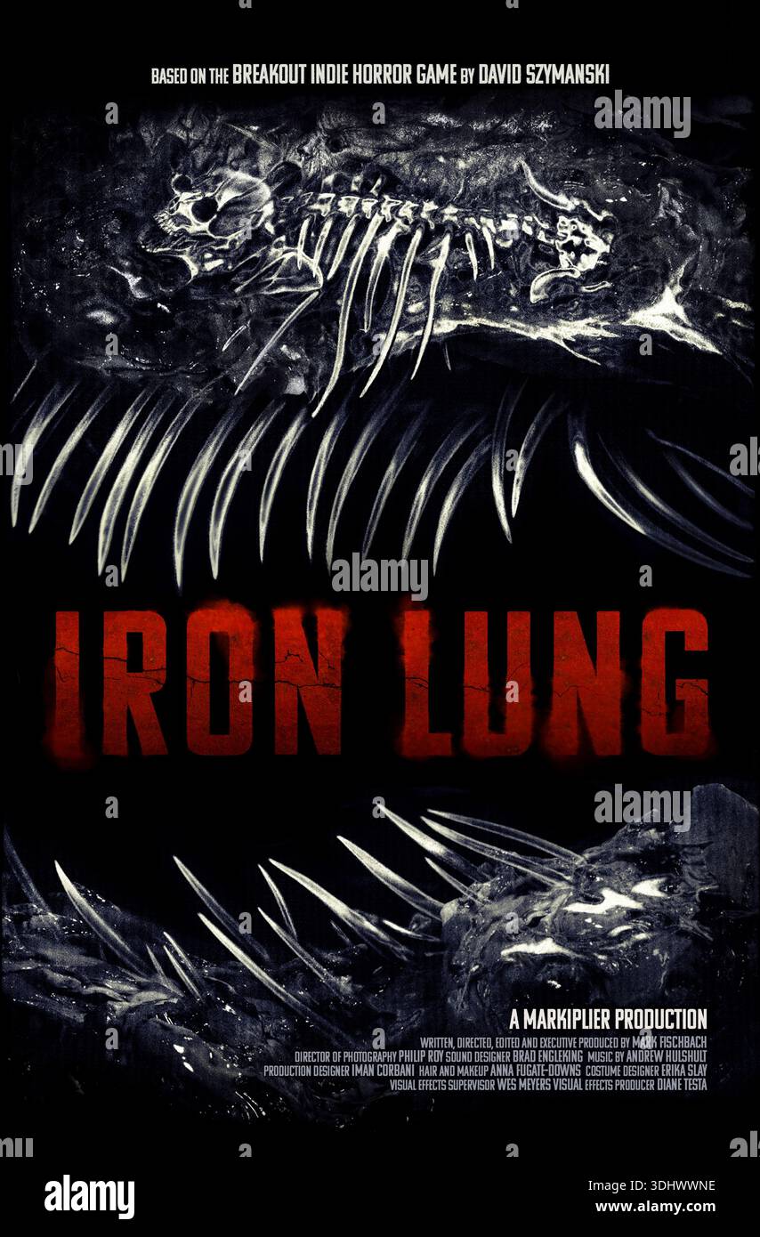 Iron Lung (2026) unter der Regie von Mark Fischbach mit Mark Fischbach, Caroline Rose Kaplan und Troy Baker. In einer postapokalyptischen Zukunft, nachdem „The Quiet Rapture“ alle Sterne und bewohnbaren Welten ausgelöscht hat, muss ein verurteilter Mann ein winziges U-Boot namens Eiserne Lunge durch einen Ozean aus Blut auf einem einsamen Mond fliegen, um zu überleben. NUR ZUR REDAKTIONELLEN VERWENDUNG des US-Advance-Posters. Quelle: BFA/Markiplier Studios Stockfoto