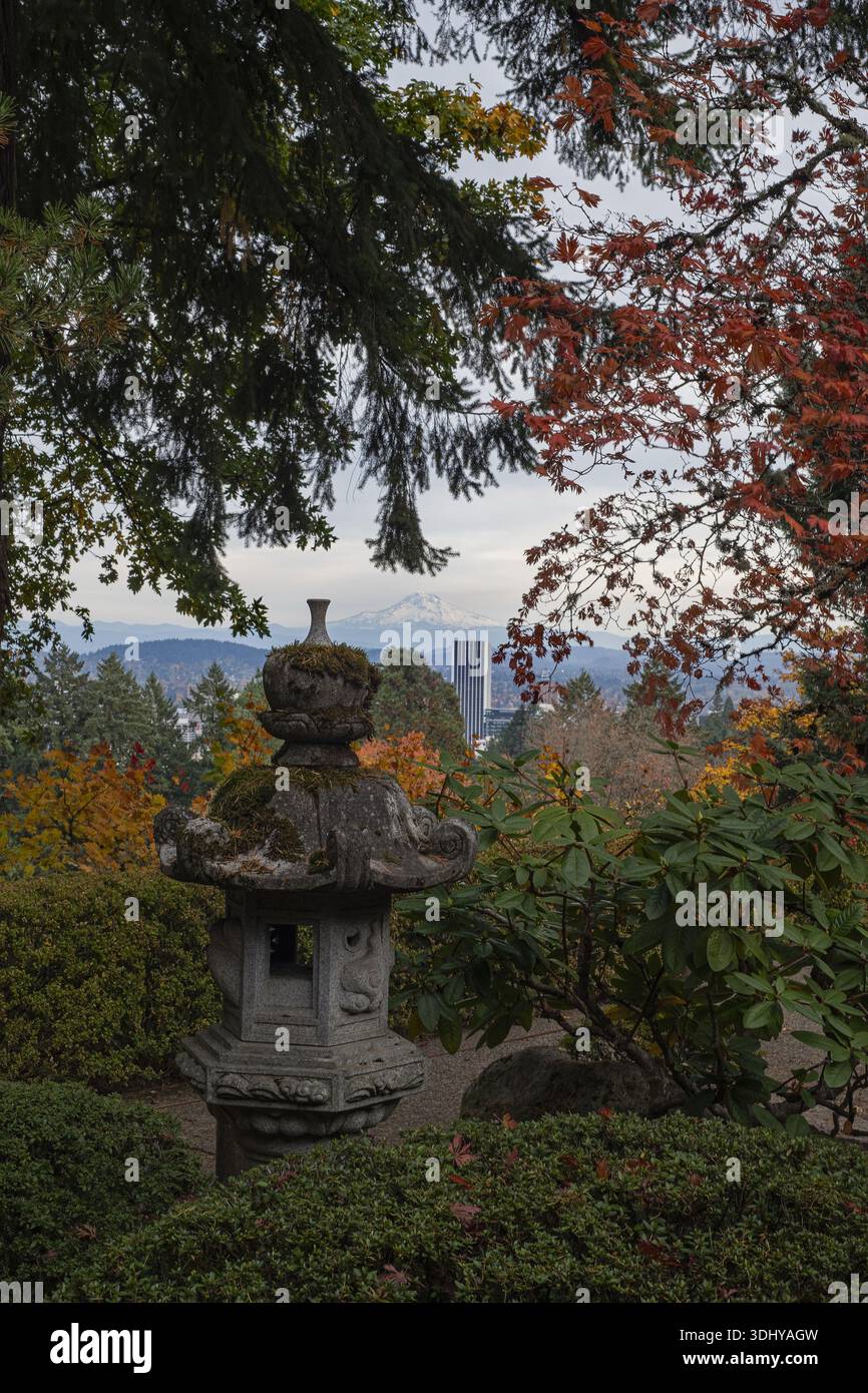 Blick vom Portland Japanese Garden. Stockfoto