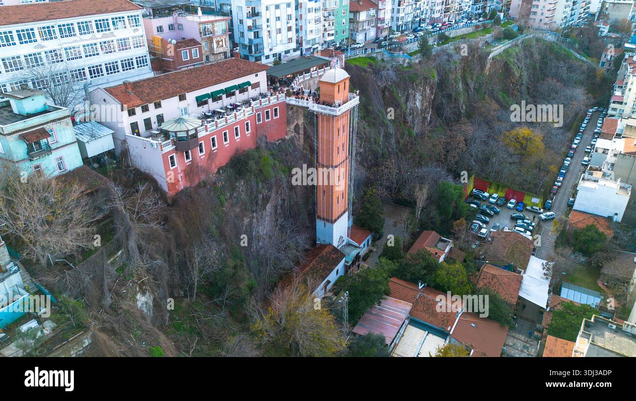 Izmir - Türkei, historischer Aufzug (Asansor). Reisekonzept Foto. Stockfoto
