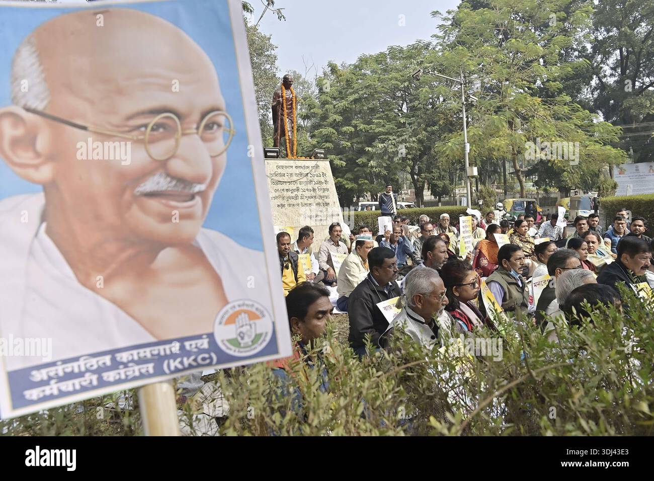 Agartala, Tripura, Indien, 11-01-2026: Während eines Protests gegen die Entscheidung der Zentralregierung werden Kongressführer und -Unterstützer gesehen Stockfoto