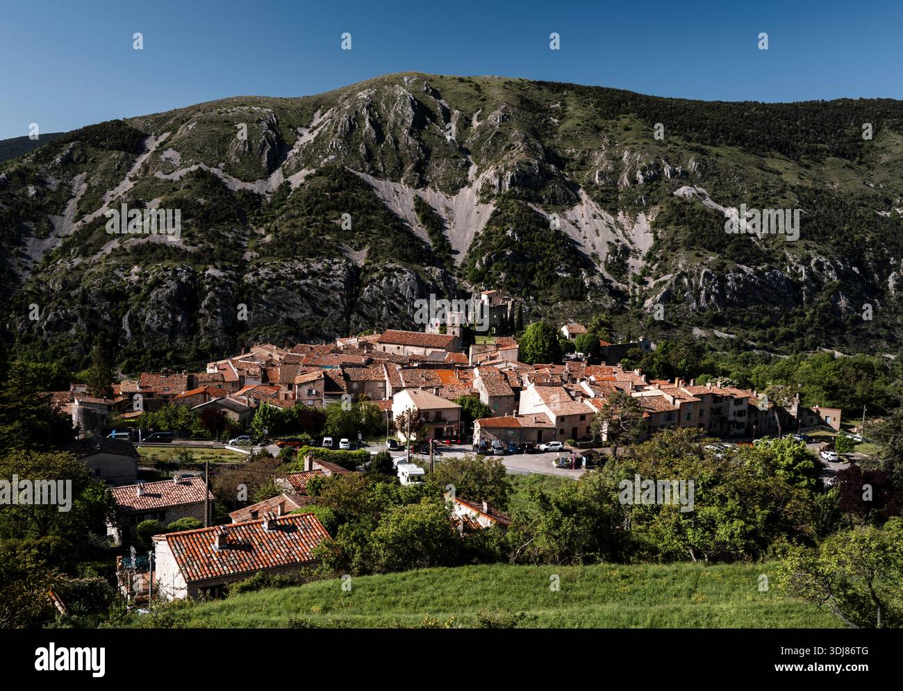 DORF IN DER PROVENCE Stockfoto