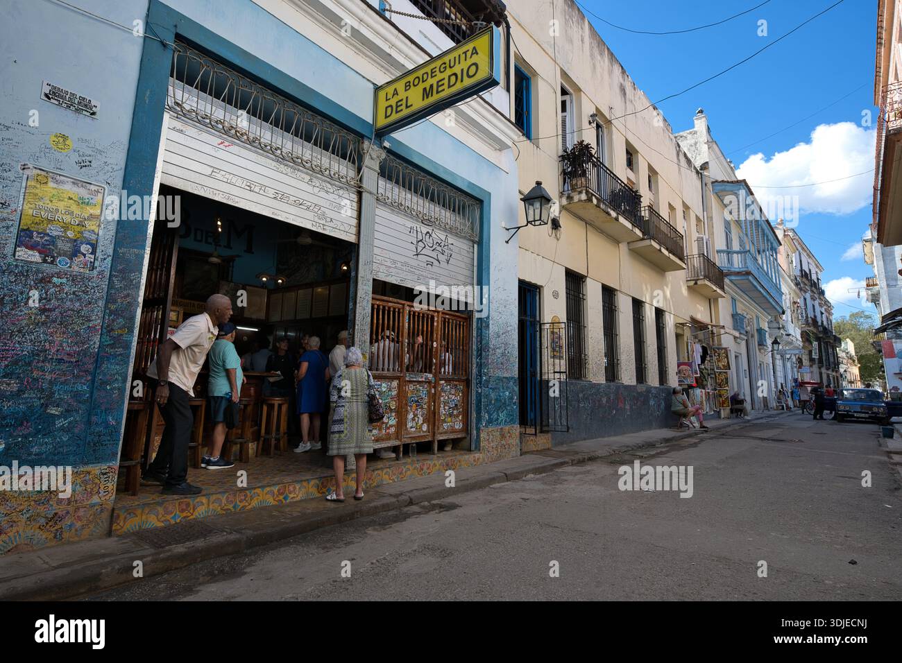 La Bodeguita del Medio und kulturelle Textur in der Altstadt von Havanna Stockfoto