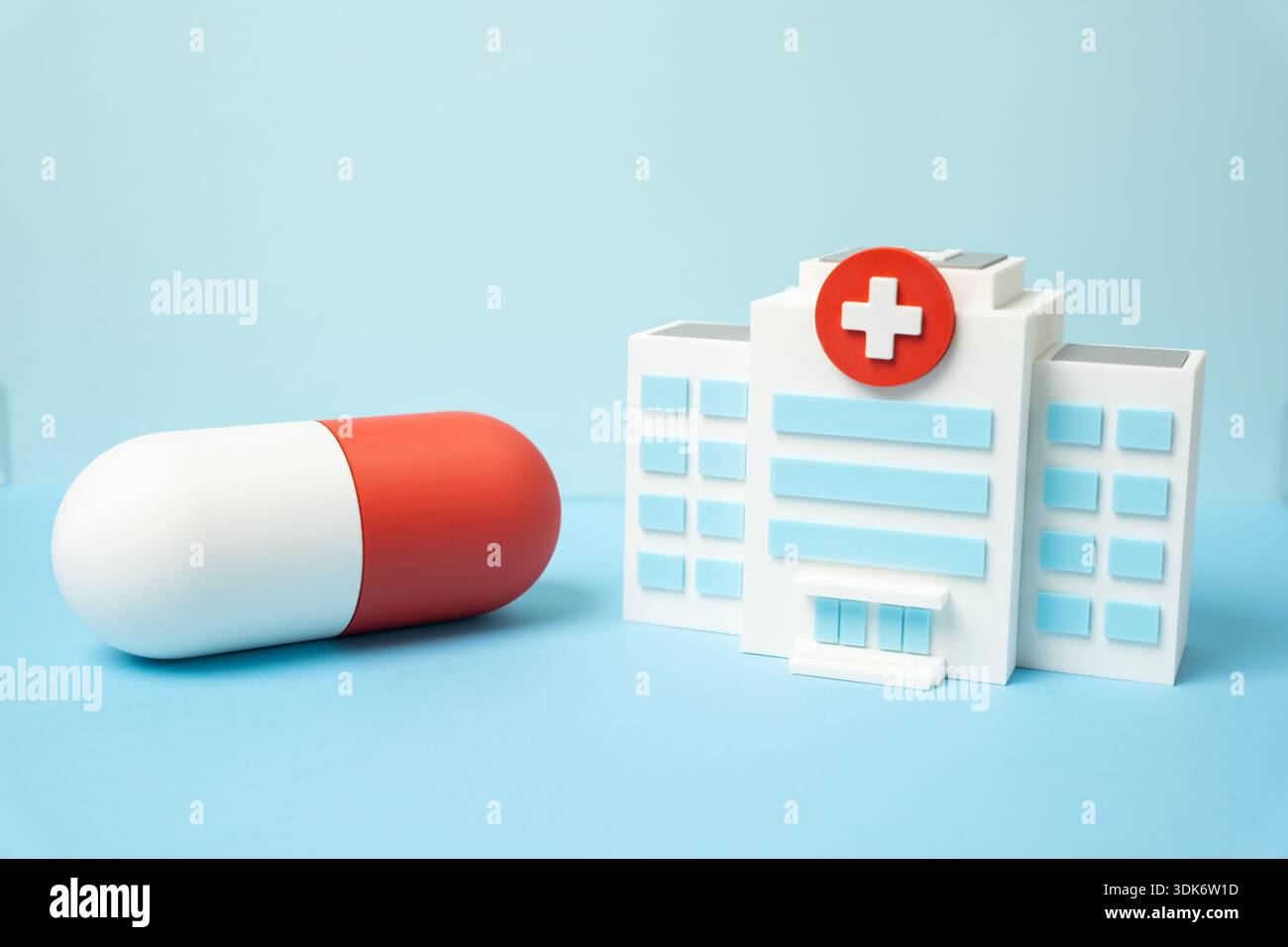 Krankenhaus- und Arzneimittelkapsel. Medikamentöse Behandlung. Versorgung von Krankenhäusern mit Medikamenten und Geräten. Gesundheitslogistik und pharmazeutische Versorgung Chai Stockfoto