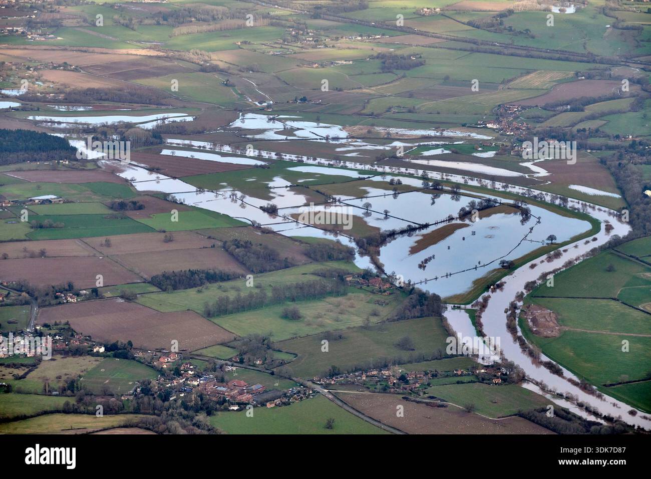 Überschwemmung des Flusses Severn im Januar 2026 südlich von Worcester, Worcestershire, Zentralengland Vereinigtes Königreich Stockfoto