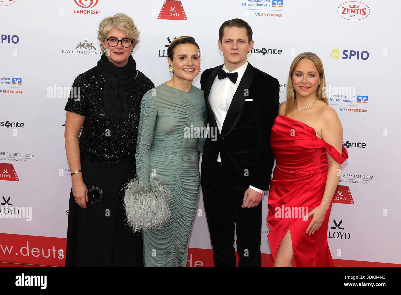 Deutscher Filmball 2026 Viola J ger Mala Emde Max Von Der Groeben Und deutscher-filmball-2026-viola-j-ger-mala-emde-max-von-der-groeben-und