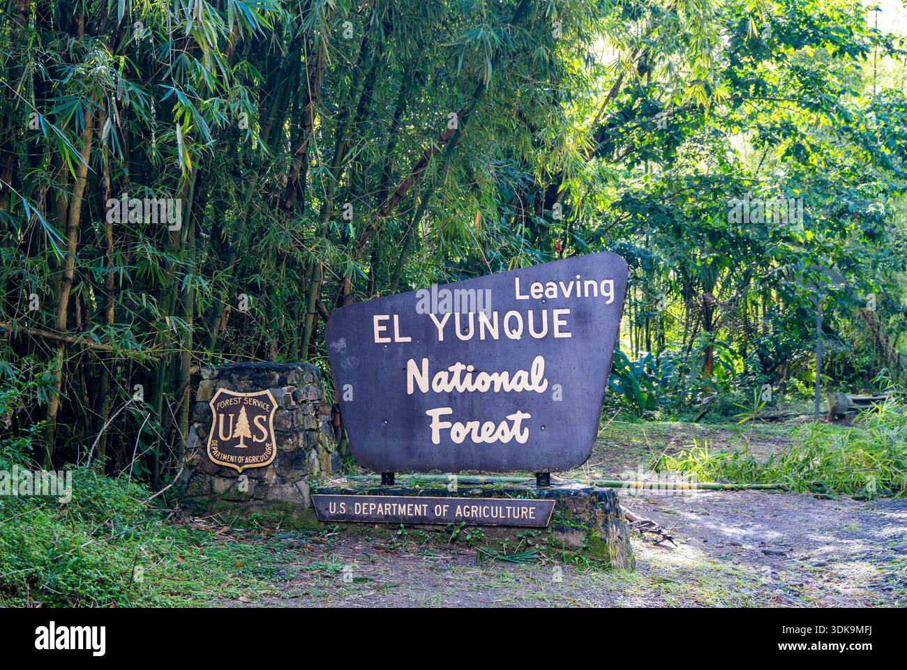 Schild El Yunque National Forest. Puerto Rico. Stockfoto