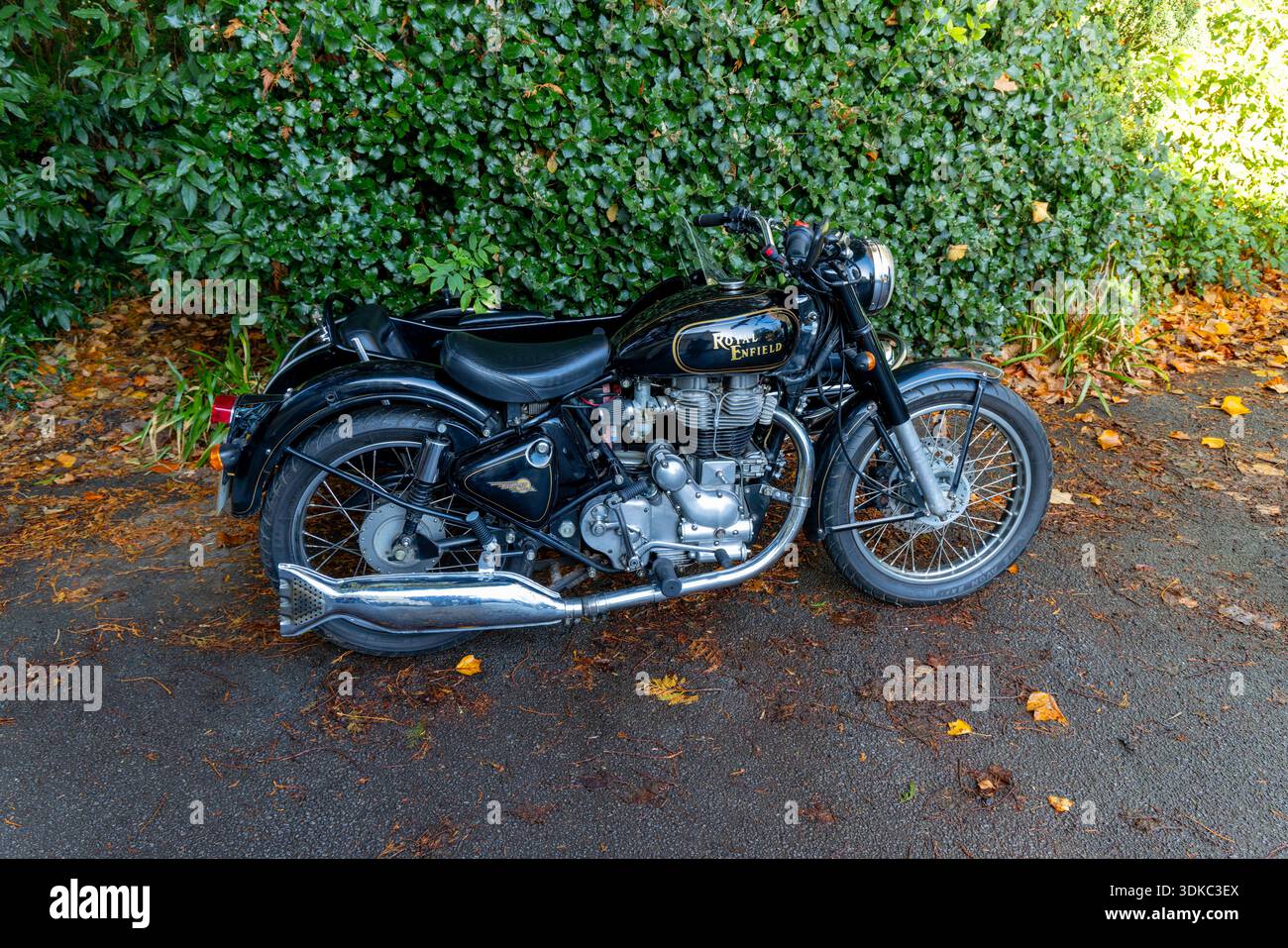 Clevedon Cars und Coffee Royal Enfield Motorrad Stockfoto