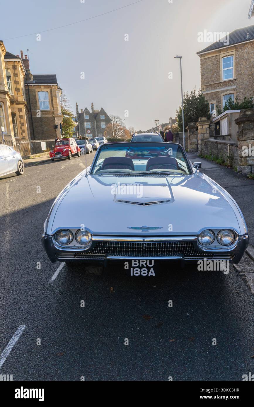 Clevedon Cars and Coffee 1962 Ford Thunderbird Convertable Stockfoto