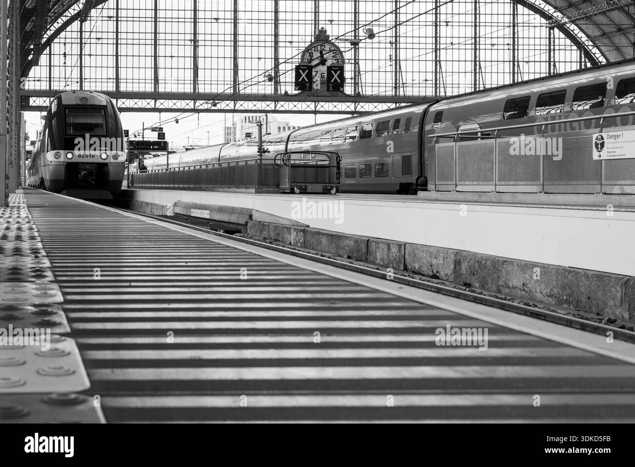 Bordeaux, Frankreich, 27.12.2023. Blick auf den Bahnhof Bordeaux Saint Jean. Foto von Jean-Marc Vigneres. Stockfoto