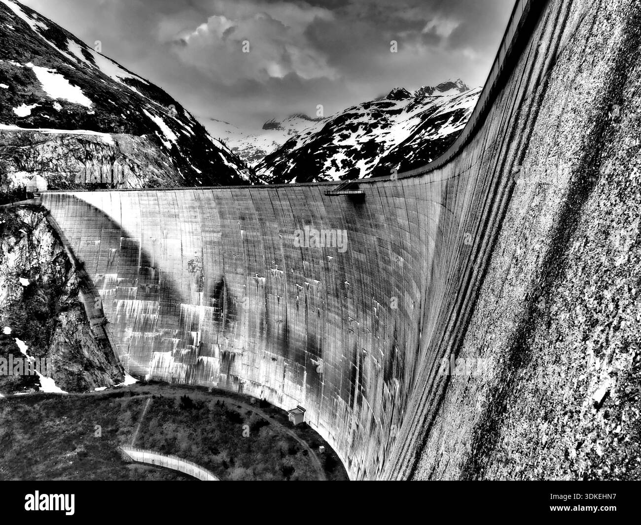 Kraftwerke in Österreich, Kölnbrein - Wasserkraftwerke in Österreich, Kölnbrein - Centrales hydroélectriques en Autriche, réservoir de Kölnbrei Stockfoto