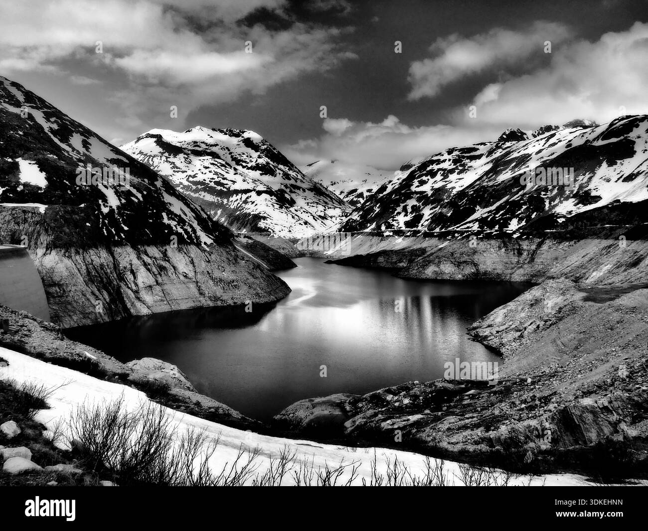 Kraftwerke in Österreich, Kölnbrein - Wasserkraftwerke in Österreich, Kölnbrein - Centrales hydroélectriques en Autriche, réservoir de Kölnbrei Stockfoto