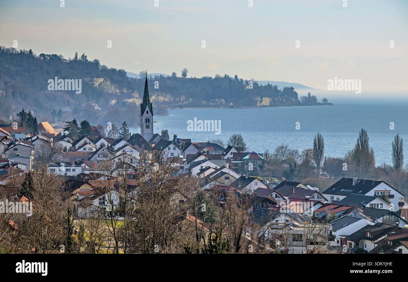 Sipplingen am Bodensee mit der Martinskirche Stockfoto