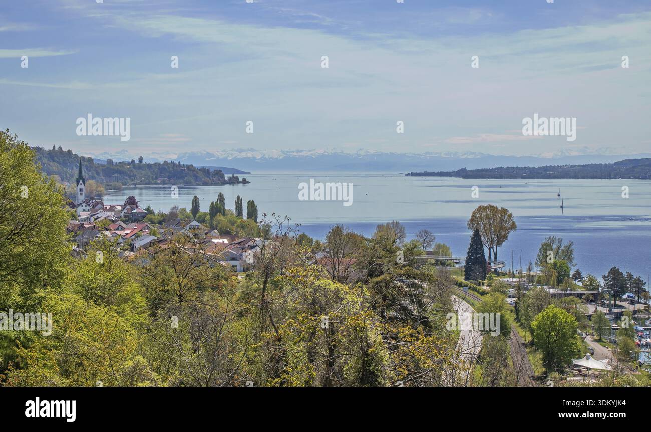 Sipplingen am Bodensee mit der Martinskirche Stockfoto